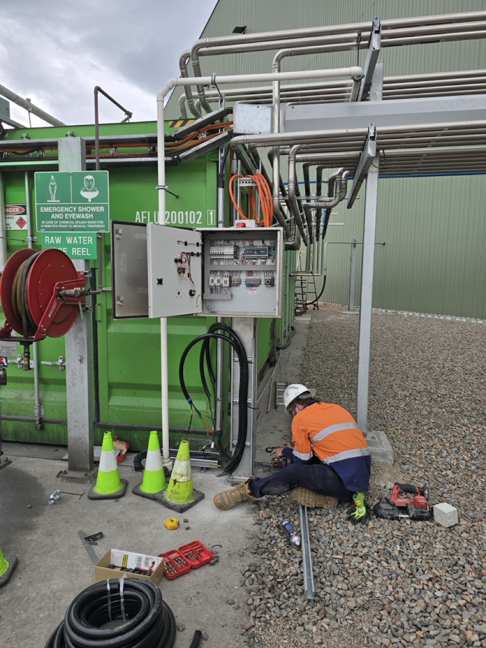 20250321_095219 Large